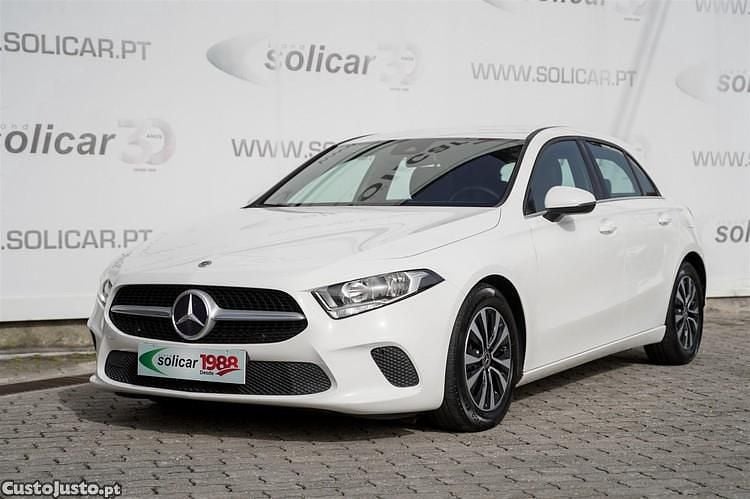 Usado Mercedes A180 Progressive 116 HP (85 kW) 2021 Branco Citadino