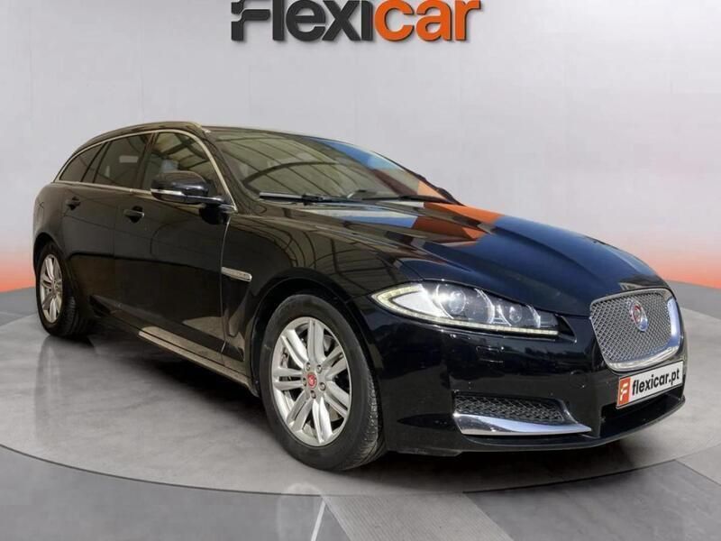 Preto Usado 2015 Jaguar XF Sportbrake Carrinha | € 19.490 - Imagem 1/4
