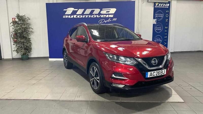 Vermelho Usado 2020 Nissan Qashqai SUV | € 20.900 (Preço elevado) - Imagem 1/4
