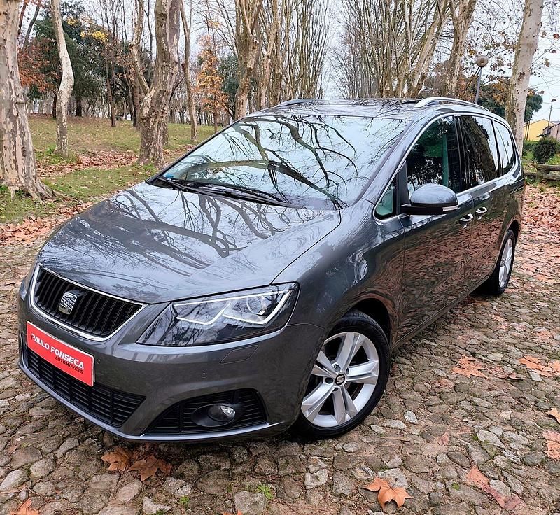 Usado Seat Alhambra Style 150 HP (110 kW) 2016 Cinza Monovolume