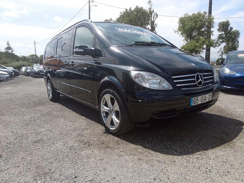 Preto Usado 2008 Mercedes Viano Monovolume | € 19.900 - Imagem 1/4