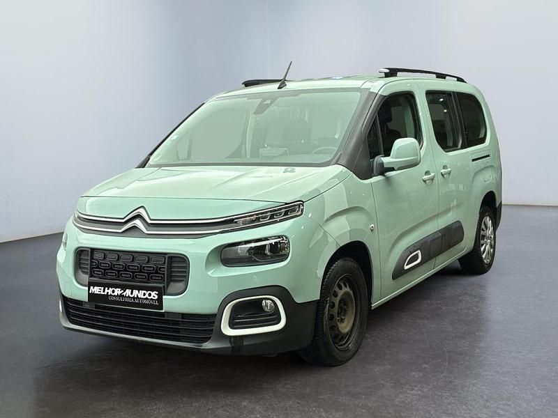 Cinza Usado 2019 Citroën Berlingo Feel Monovolume | € 18.750 - Imagem 1/4