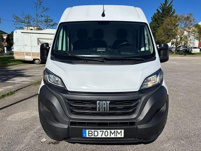 Usado Fiat Ducato 140 HP (102 kW) 2023 Branco Van
