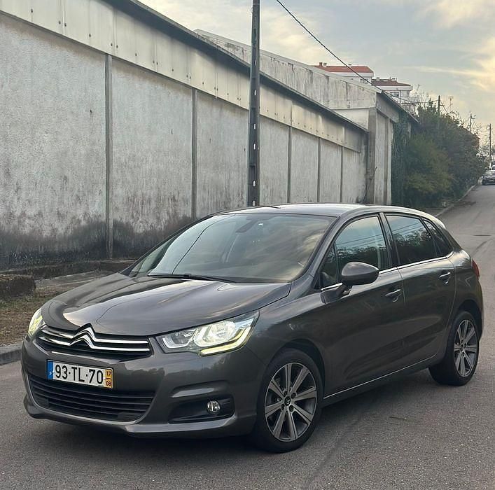 Usado 2017 Citroën C4 Shine Sedan | € 9.950 (Preço justo) - Imagem 1/4