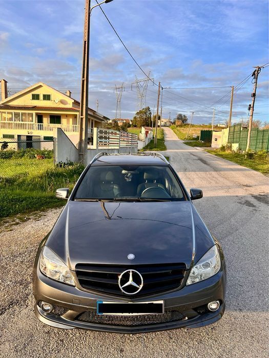Usado 2009 Mercedes C350 Sedan | € 12.000 (Preço justo) - Imagem 1/4