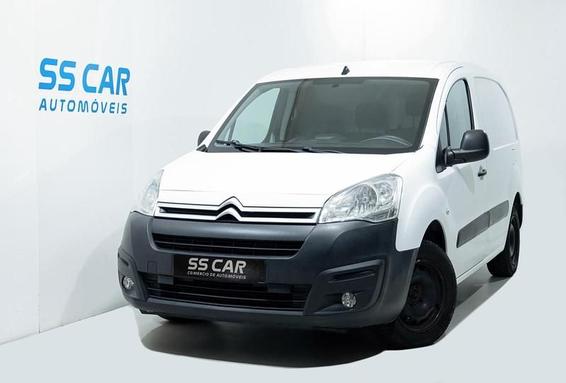 Branco Usado 2018 Citroën Berlingo Feel Monovolume | € 8.990 (Super Preço) - Imagem 1/4
