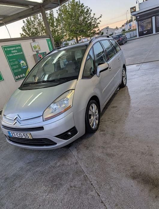 Usado Citroën Grand C4 Picasso 110 HP (80 kW) 2006 Monovolume
