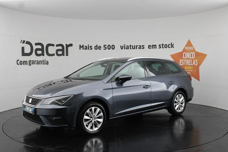 Usado Seat Leon ST 115 HP (84 kW) 2019 Cinzento Carrinha