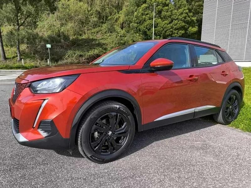 Vermelho Usado 2020 Peugeot e-2008 Allure SUV | € 18.793 (Preço justo) - Imagem 1/4