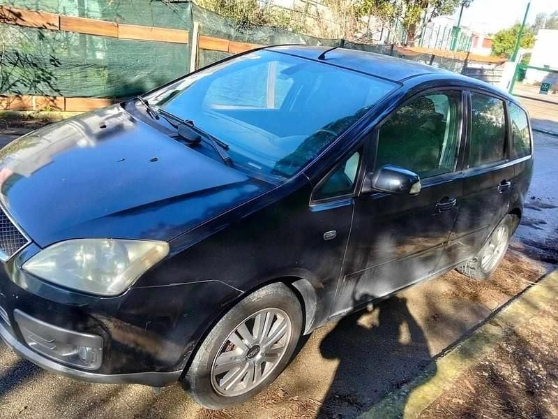 Usado Ford Focus 109 HP (80 kW) 2005 Preto Carrinha