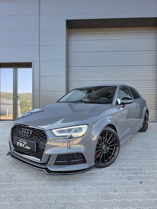 Cinzento Usado 2016 Audi A3 S-Line | € 22.490 - Imagem 1/4