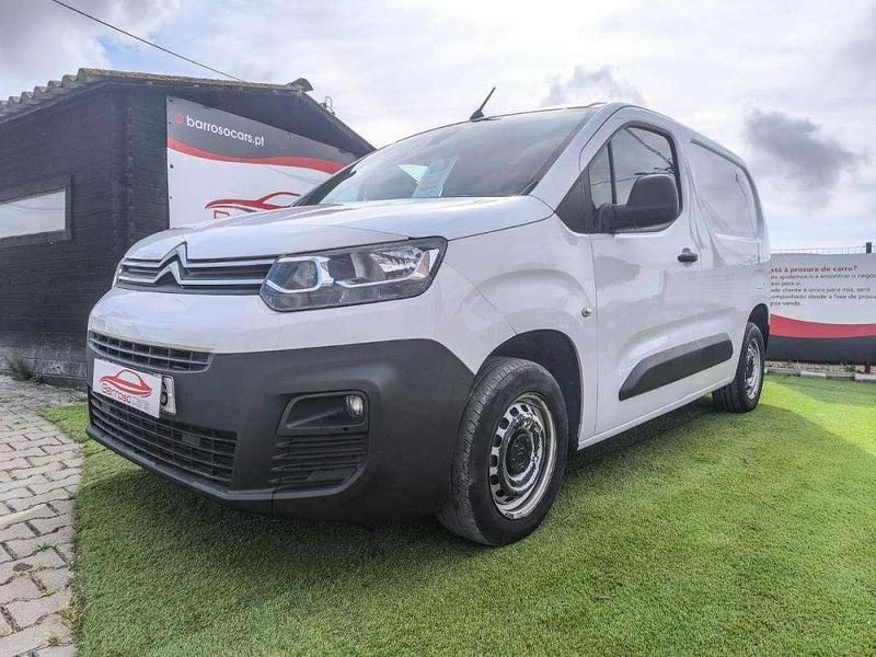 Branco Usado 2020 Citroën Berlingo Monovolume | € 13.500 (Preço justo) - Imagem 1/4