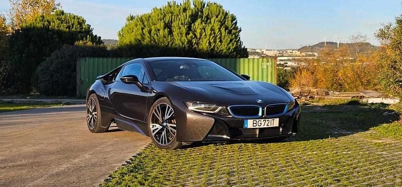 Usado BMW i8 374 HP (275 kW) 2020 Cinzento Coupé