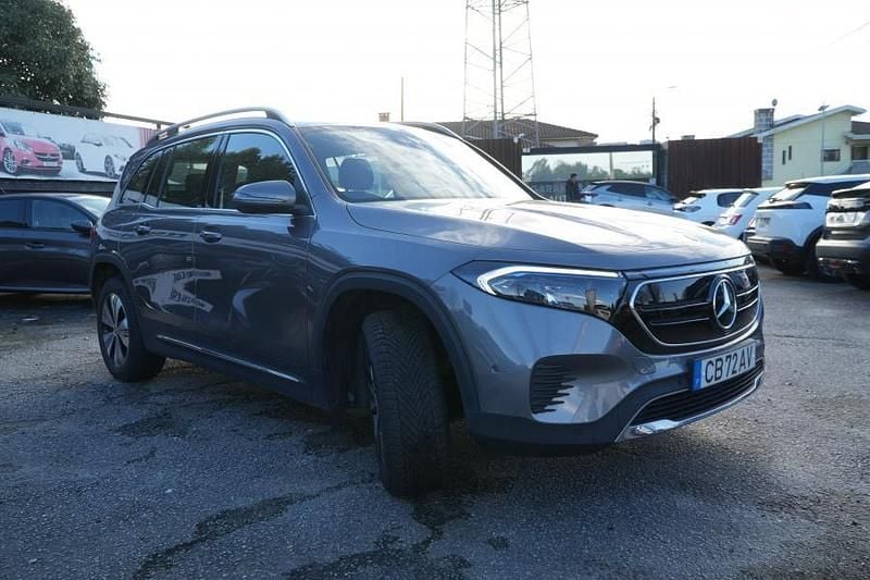 Usado Mercedes EQB250 Progressive 139 kW (190 HP) 2023 Cinza SUV
