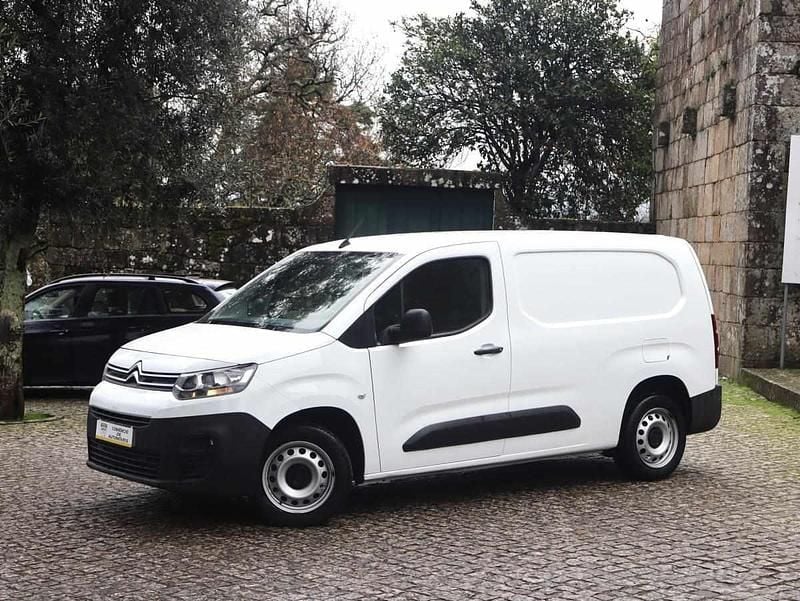 Branco Usado 2020 Citroën Berlingo Monovolume | € 14.490 (Preço justo) - Imagem 1/4