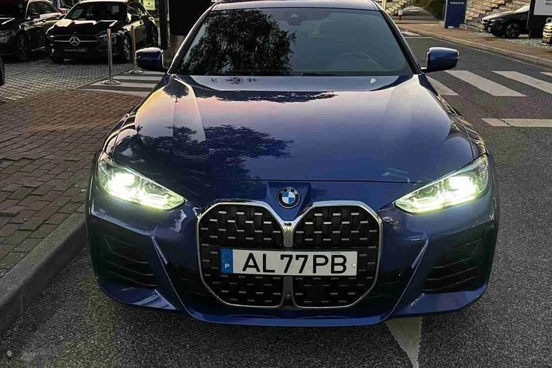 Vermelho Usado 2021 BMW 420 Advantage Citadino | € 36.400 (Bom preço) - Imagem 1/4