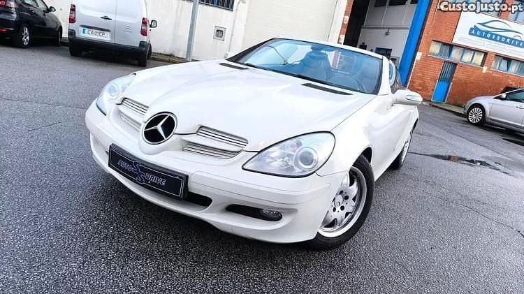 Branco Usado 2007 Mercedes SLK200 Sport Edition Cabrios | € 13.900 (Super Preço) - Imagem 1/1