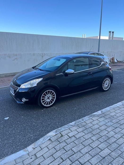 Usado Peugeot 208 GTi 200 HP (147 kW) 2013 Citadino