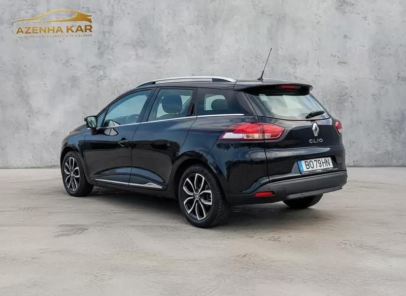 Usado Renault Clio GrandTour LIMITED 90 HP (66 kW) 2019 Preto Carrinha