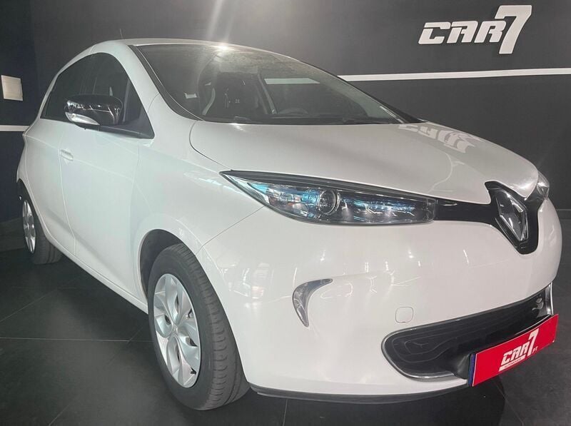 Branco Usado 2016 Renault Zoe Zen Citadino | € 10.500 (Caro) - Imagem 1/4