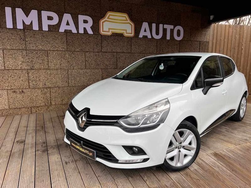 Branco Usado 2017 Renault Clio IV | € 12.250 (Preço justo) - Imagem 1/4