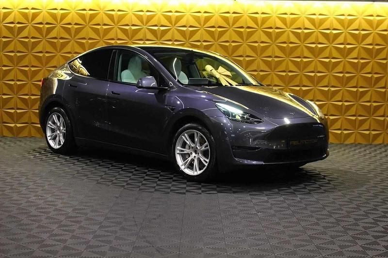 Usado Tesla Model Y Long Range AWD 378 kW (514 HP) 2021 Cinzento SUV