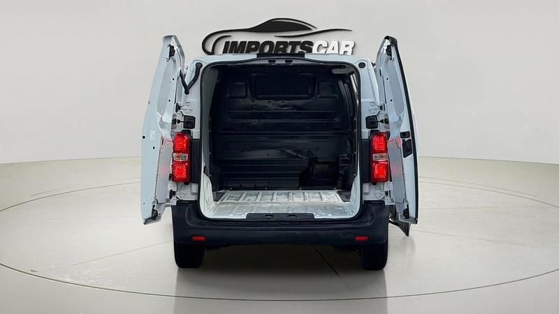 Usado Citroën Jumpy 120 HP (88 kW) 2022 Branco Monovolume