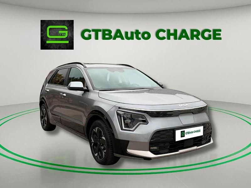 Cinza Usado 2024 Kia e-Niro SUV | € 34.999 (Caro) - Imagem 1/4