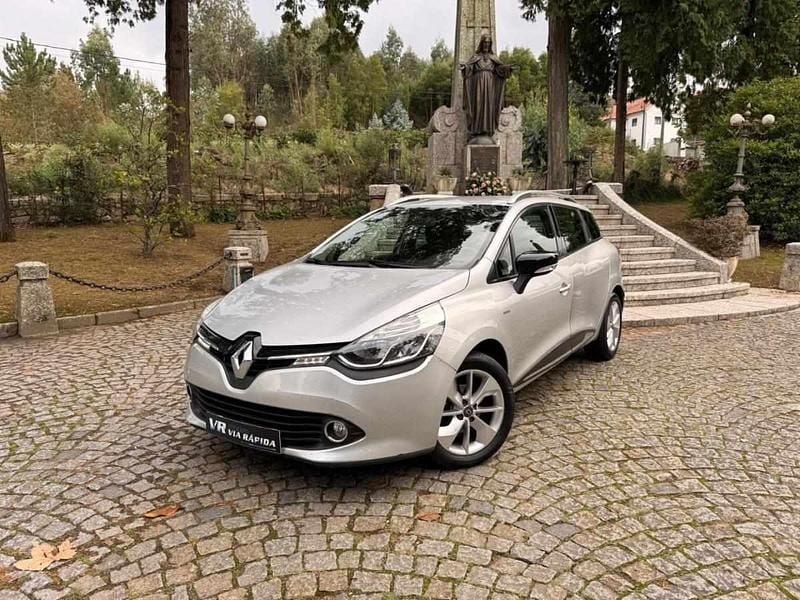 Cinzento Usado 2016 Renault Clio IV Carrinha | € 9.900 (Preço justo) - Imagem 1/4