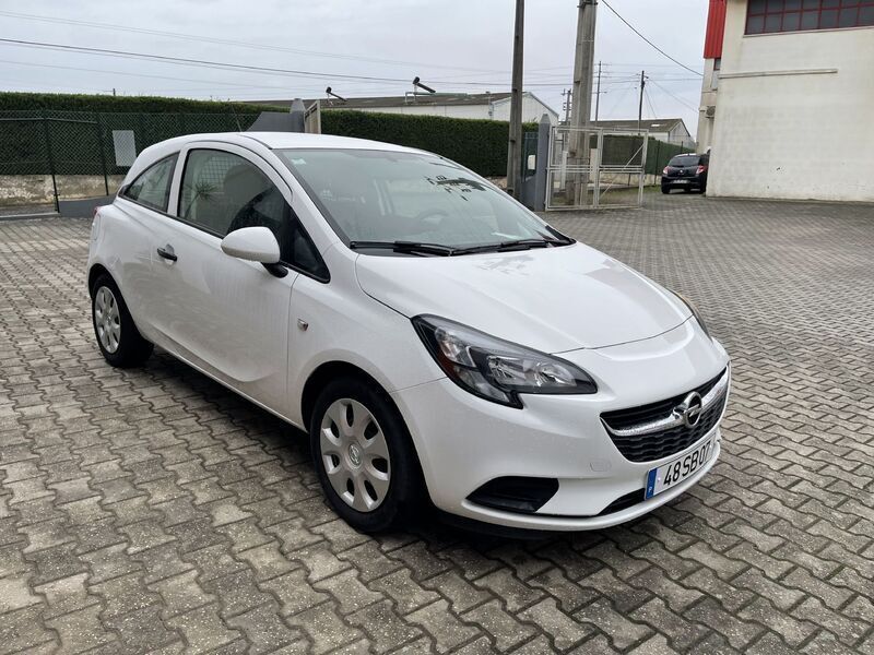 Usado Opel Corsa 95 HP (69 kW) 2016 Branco Carrinha