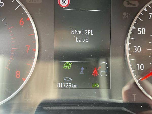 Usado Renault Clio V Evolution 100 HP (73 kW) 2023 Cinza