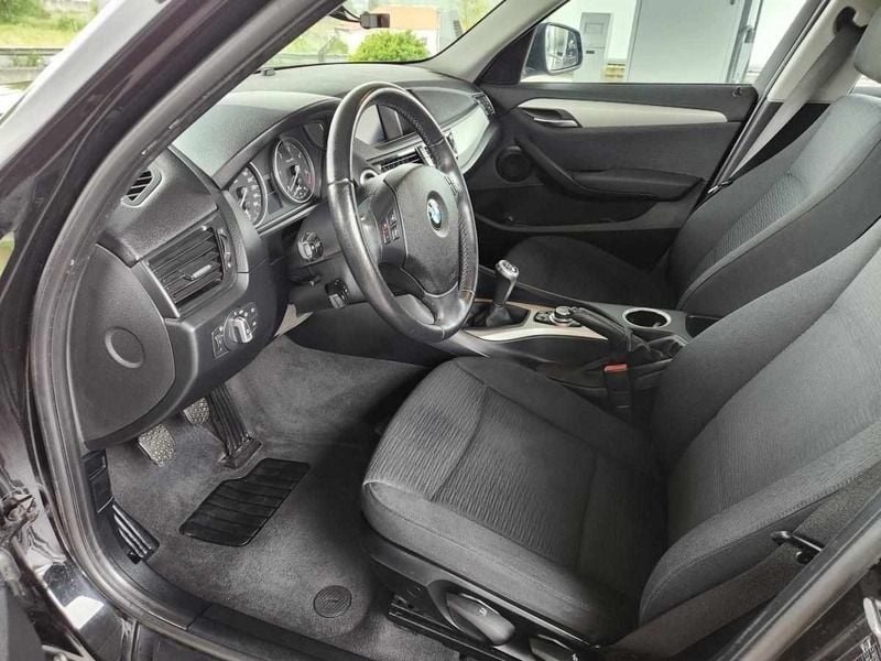 Usado BMW X1 143 HP (105 kW) 2015 Preto SUV