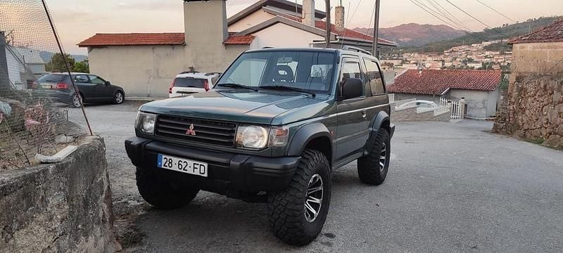 Usado 1995 Mitsubishi Pajero SUV | € 10.850 - Imagem 1/4