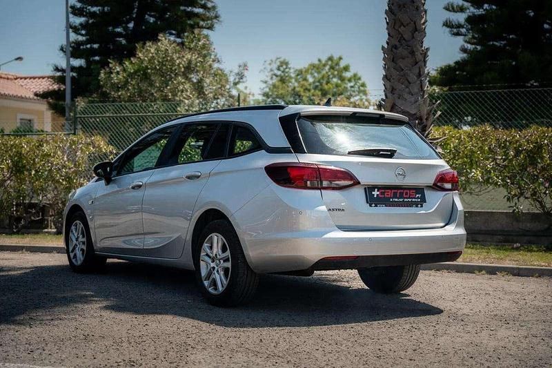 Usado Opel Astra Sport 110 HP (80 kW) 2018 Cinzento Carrinha