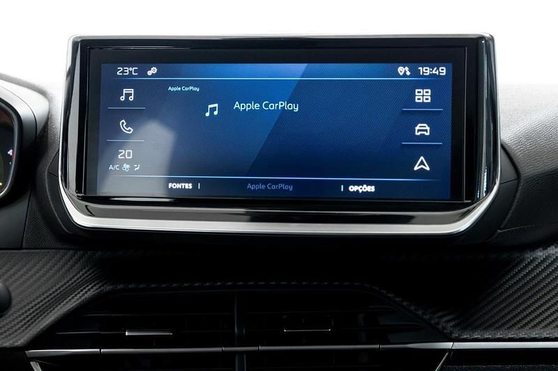 Usado Peugeot e-208 Active 100 kW (136 HP) 2024 Branco Citadino