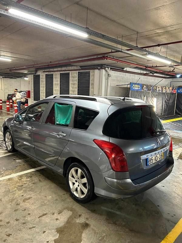 Usado Peugeot 308 109 HP (80 kW) 2009 Cinzento Carrinha