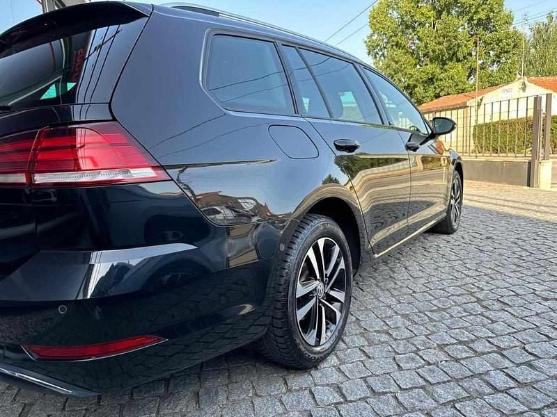 Usado VW Golf VII Highline 150 HP (110 kW) 2020 Preto Carrinha