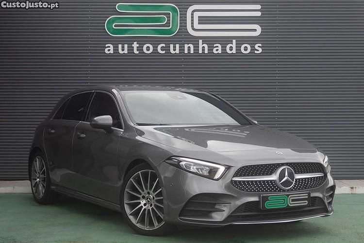 Cinza Usado 2021 Mercedes A180 AMG line Citadino | € 29.950 (Preço justo) - Imagem 1/1