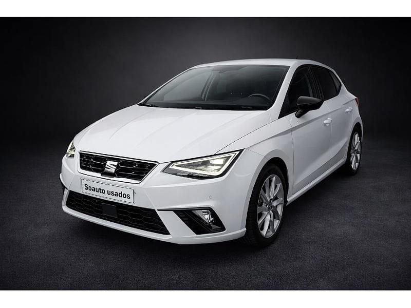 Usado Seat Ibiza FR 111 HP (81 kW) 2022 Branco Citadino