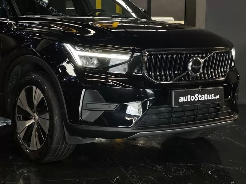 Usado Volvo XC40 211 HP (155 kW) 2023 Preto SUV