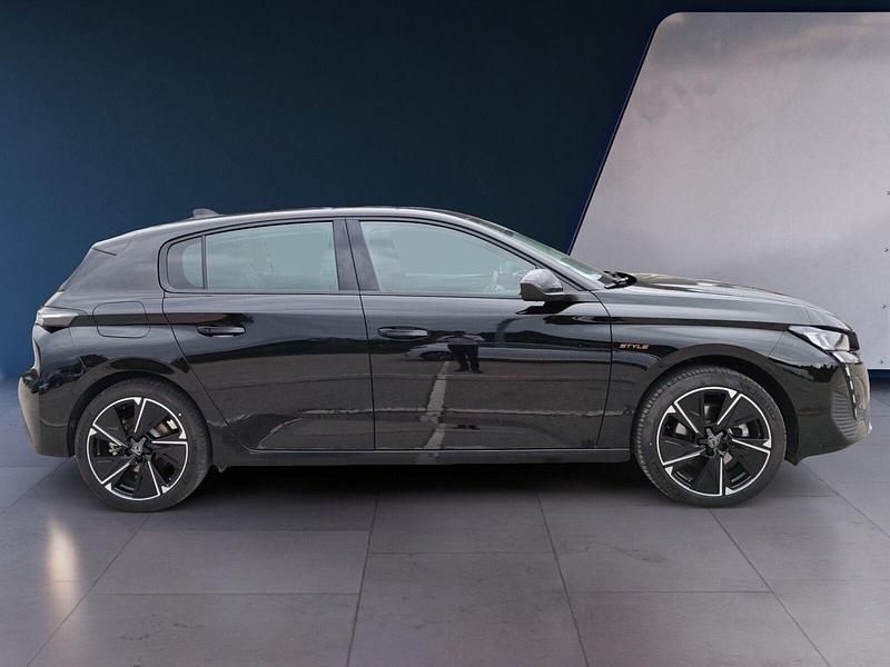 Usado Peugeot e-208 Style 114 kW (156 HP) 2025 Outro Citadino