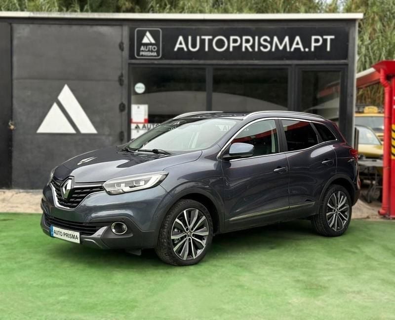 Cinza Usado 2016 Renault Kadjar Intens SUV | € 15.990 (Preço justo) - Imagem 1/4