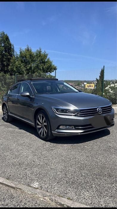 Usado VW Passat Highline 190 HP (139 kW) 2016 Sedan
