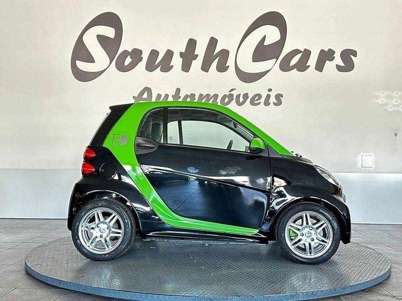 Usado Smart ForTwo Electric Drive Passion 55 kW (75 HP) 2016 Preto Coupé