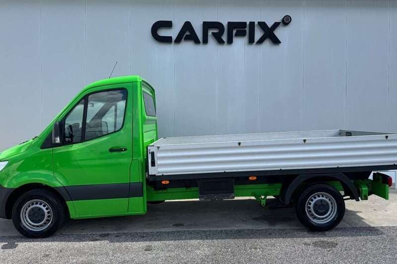 Verde Usado 2021 Mercedes Sprinter Van | € 29.999 (Super Preço) - Imagem 1/4