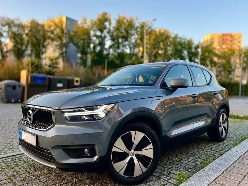Usado Volvo XC40 272 HP (200 kW) 2020 SUV