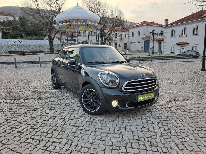Usado Mini Cooper D Paceman 112 HP (82 kW) 2015 Preto SUV