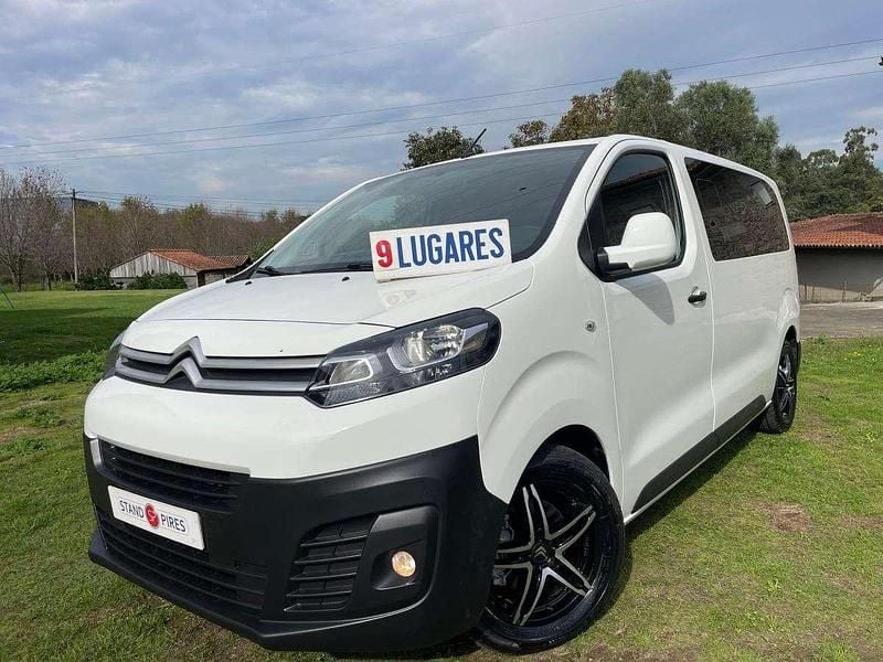 Branco Usado 2019 Citroën Jumpy Monovolume | € 28.999 - Imagem 1/4