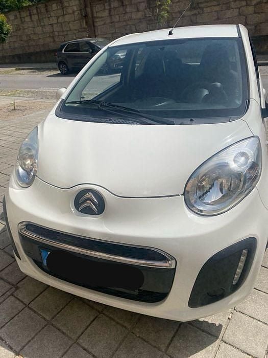 Usado Citroën C1 Attraction 68 HP (50 kW) 2013 Citadino