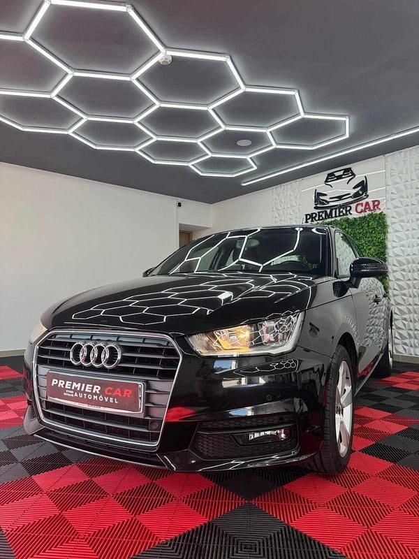 Preto Usado 2016 Audi A1 Sportback Citadino | € 13.900 (Preço justo) - Imagem 1/4